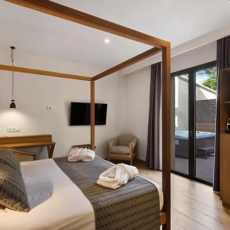 Rd Mar De Portals - Adults Only
